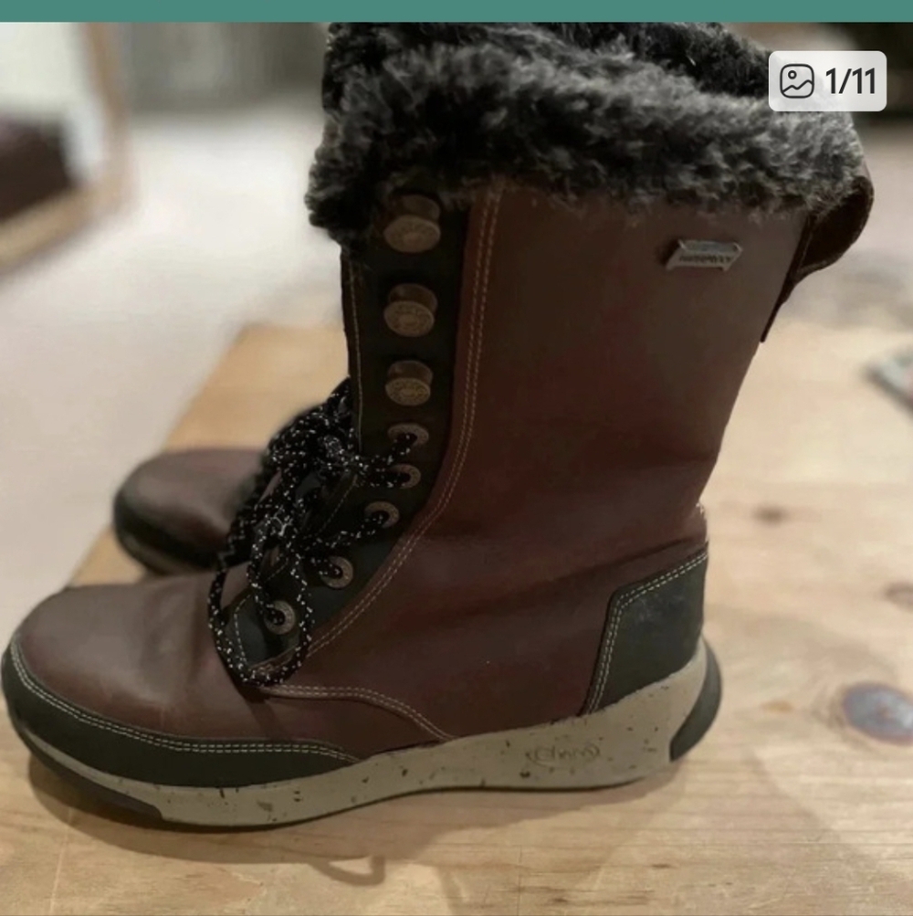 Chaco Women’s Gorpcore Snowplow leather Borealis Tall waterproof/cuff boots sz 7